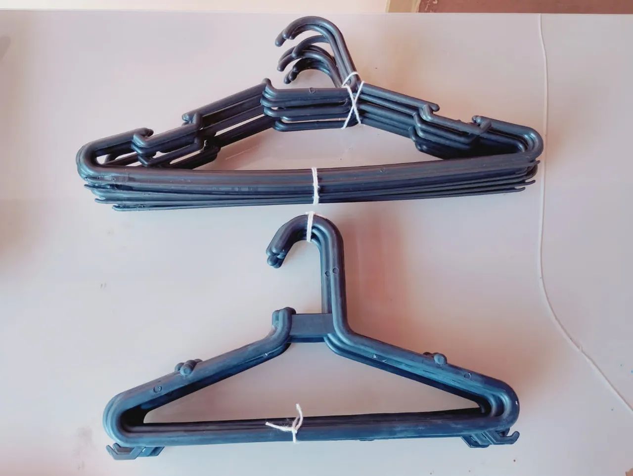 Arara de parede e cabides  - Foto 4