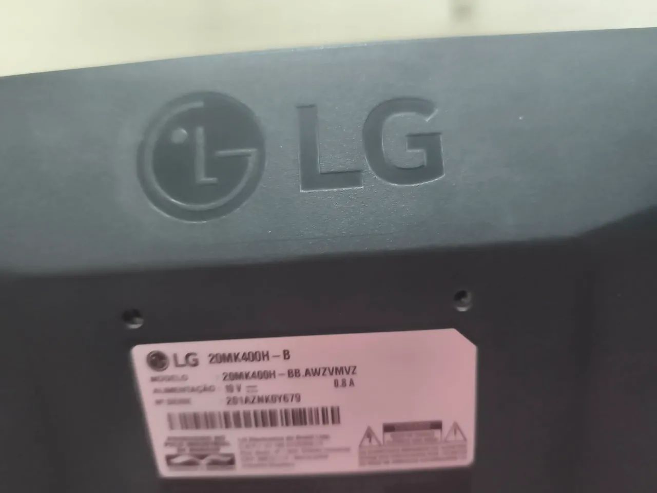 Tv monitor LG 20 POLEGADAS  - Foto 2