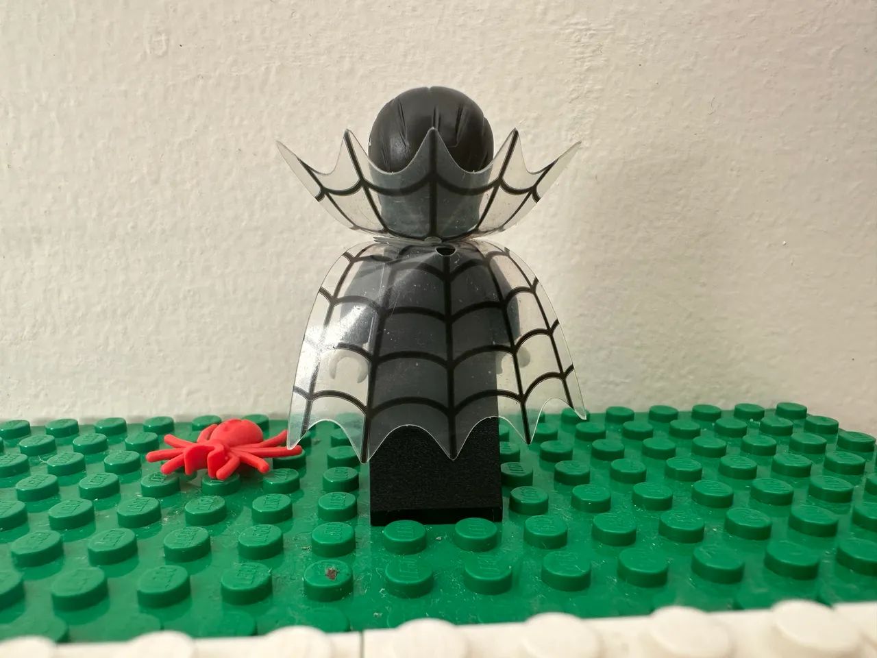 01 Minifigure Lego  - Série 14 - Original - Foto 2