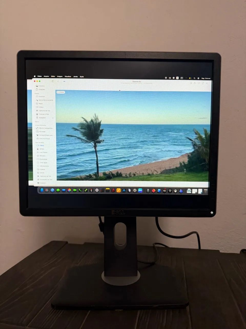 Monitor AOC e1621Swb 15,6? VGA com base e cabo Novinho! 