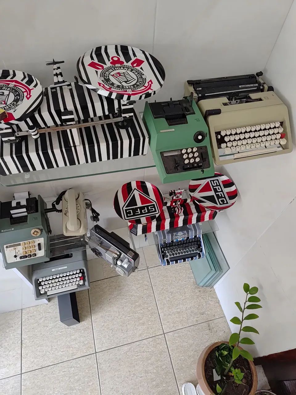 ANTIGUIDADE - Foto 3