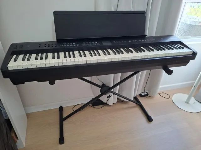 Piano Digital Roland FP-E50 - Foto 2
