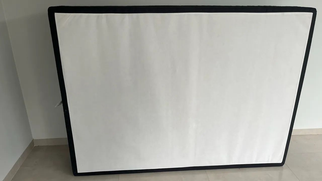 Base Box Casal Semi Nova - R$ 400