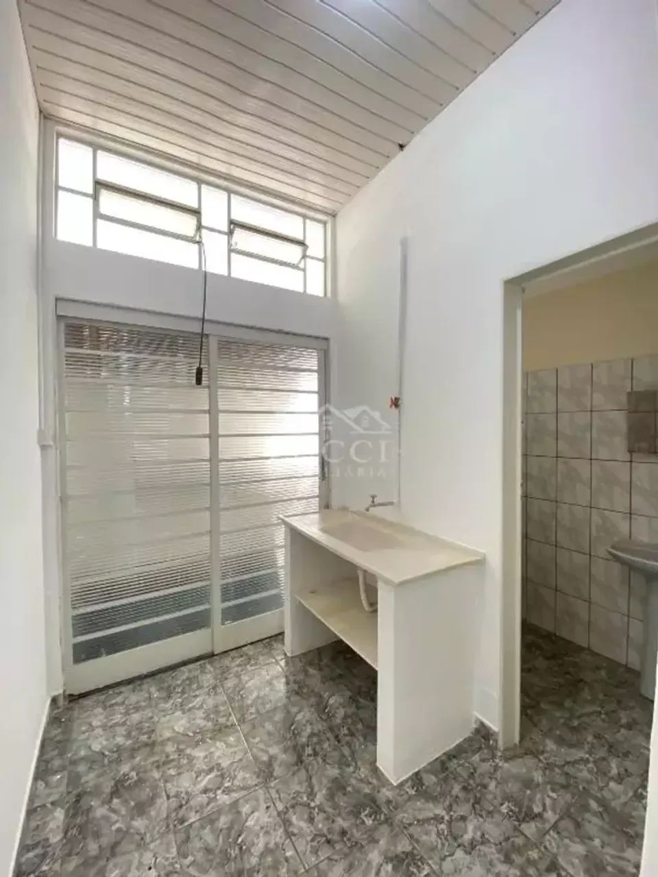 Aluga-se ponto comercial na Vila Santos Dumont - Foto 5