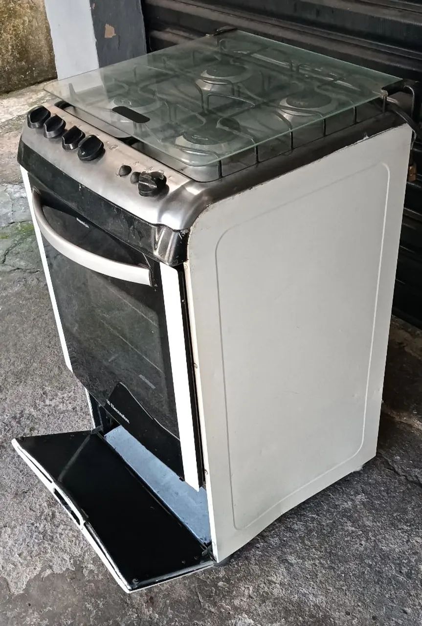 ELECTROLUX GÁS ENCANADO  4 BOCAS 6 PEÇAS NOVAS REVISADO Com PORTA PANELA  - Foto 4