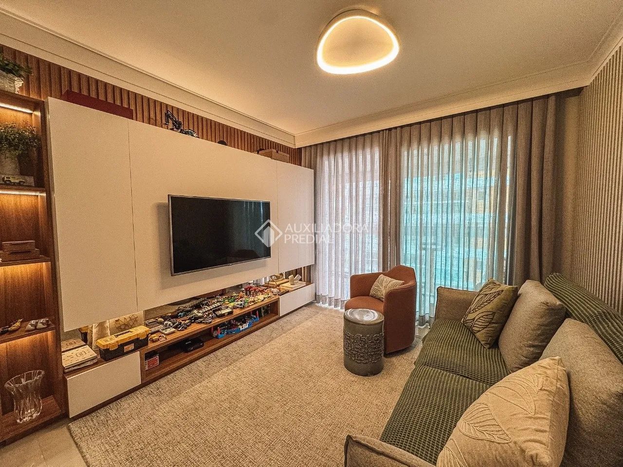 Soprano Hall | Apartamento Mobiliado e Decorado com 2 Suítes, 93 m² Privativos e Lazer Com - Foto 5