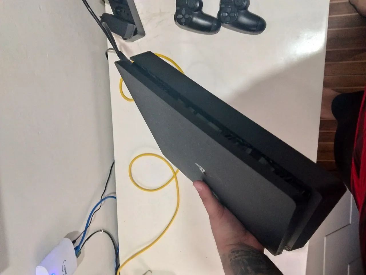 Ps4 Slim 1TB - Foto 4