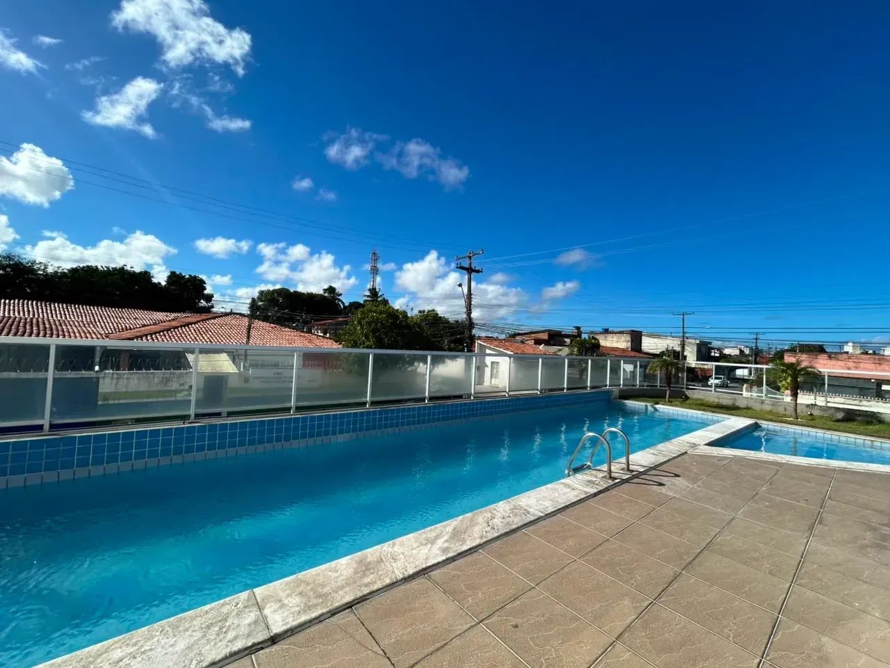 3 QUARTOS NO POÇO COM VARANDA - Foto 2