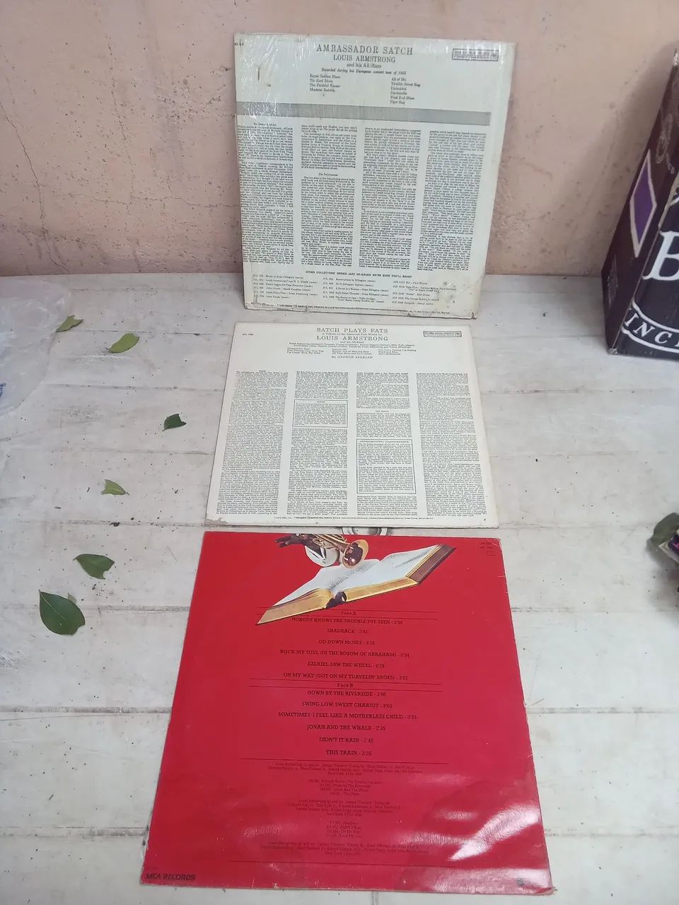 3 LPs discos vinil importados Jazz Louis Armstrong Satch - Foto 2