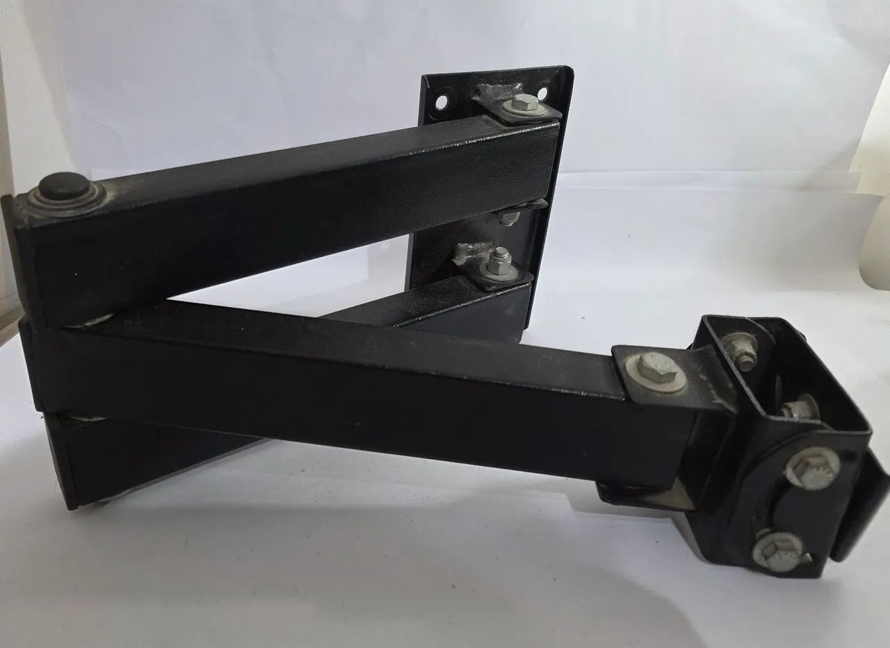 Suporte para televisão articulado