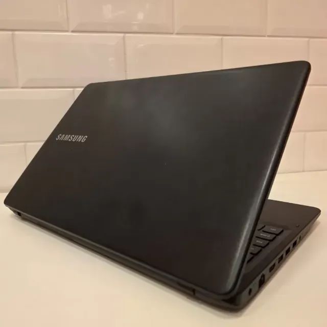 Notebook Samsung i5 7th - 8Gb Ram - GeForce 920MX - SSD - Foto 4