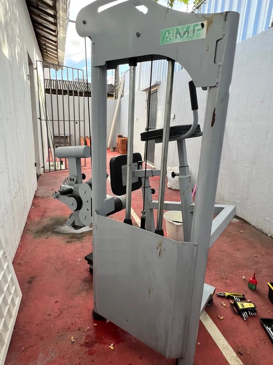 Máquina Flexora em pé  - Foto 3