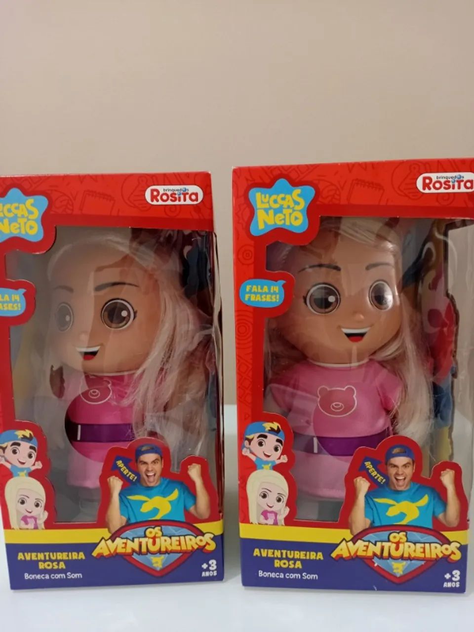 Duas Bonecas Aventureira Rosa com Som por 100