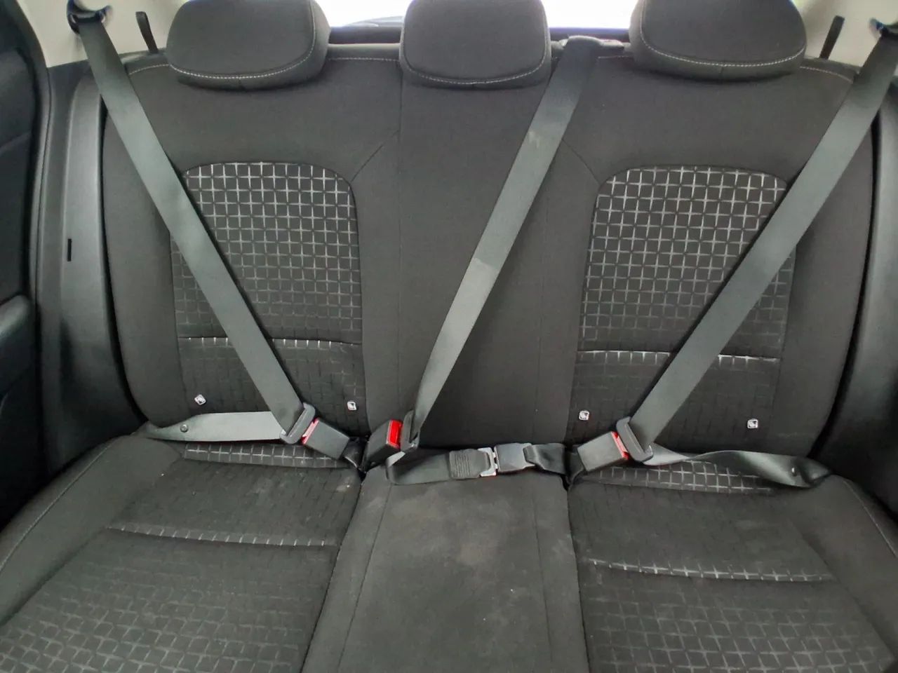Hyundai HB20 Comfort 1.0 Flex 12V Mec., foto 18 de 18