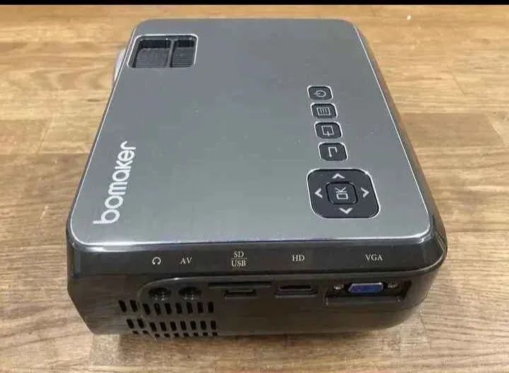 projetor LED portátil projetado para entretenimento doméstico. - Foto 2