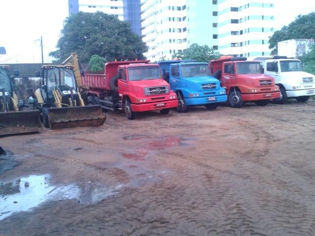 Locação de maquinas e caçambas! - Foto 2