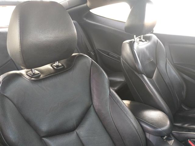 Hyundai Veloster - Foto 8