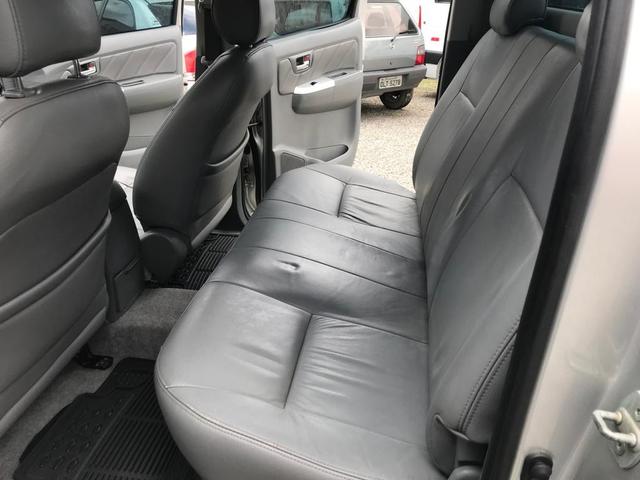 HILUX SRV CD 3.0 D-4D 4x4 DIESEL AUTOMÁTICA 2011/2011 - Foto 18
