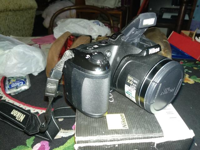 Vendo ou troco Nikon semi profissional - Foto 3