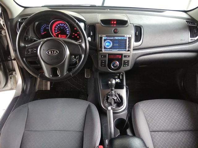 Cerato Sx2 2010 - Foto 8