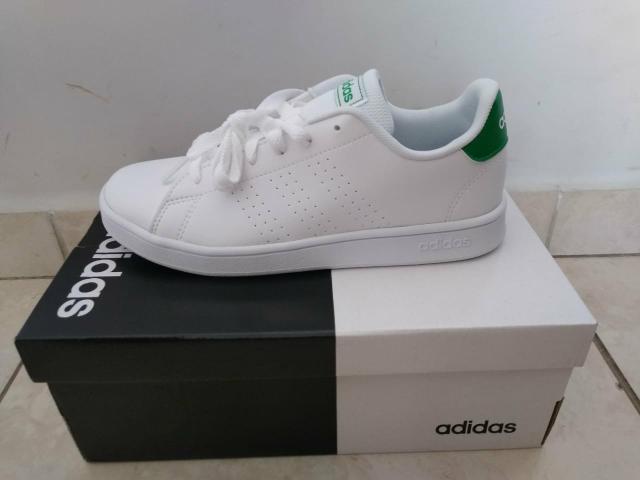 Vendo tênis Adidas número 32/33 - Foto 4