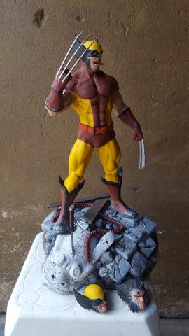 Estátua Wolverine peça de coleção - Foto 4