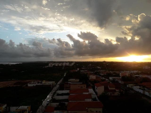Apartamento com móveis projetados - Cond. Clube Costa Araçagi - Foto 9