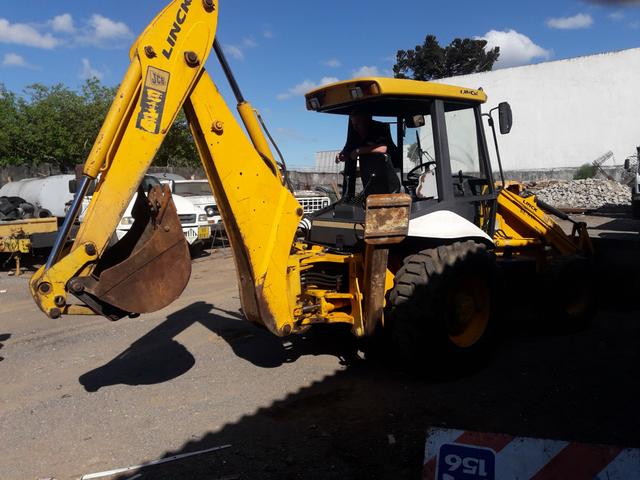 Retroescavadeira,jcb 214,2006,$59.000,00 - Foto 6
