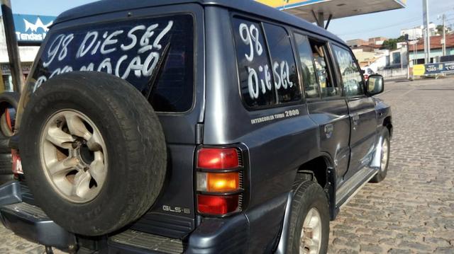 Carro Pajero