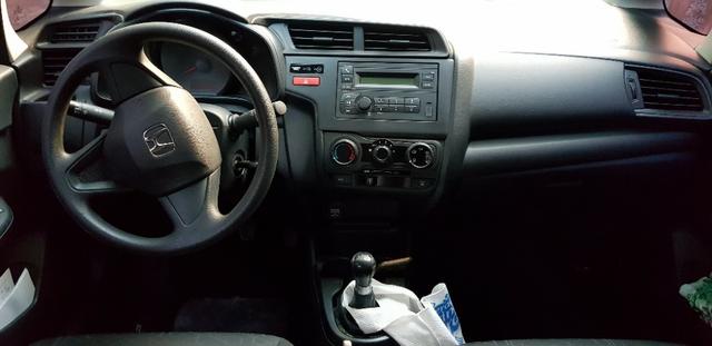 Honda Fit LX único dono todas revisões na Honda apenas 30mil km - Foto 9