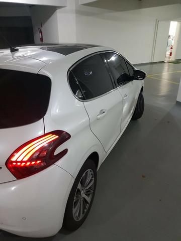 Peugeot 208 Griffe 1.6 2017 - Foto 3