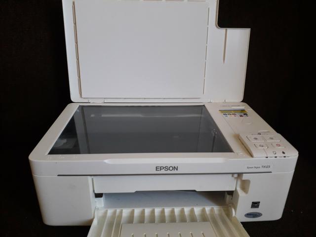 Vendo impressora,marca Epson nunca foi usada - Foto 3
