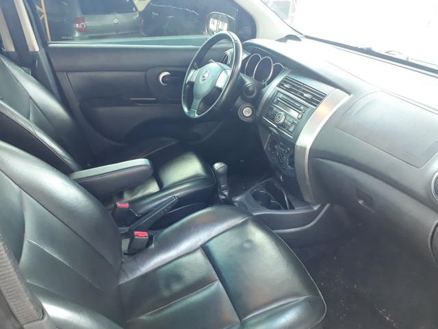 Nissan Livina XGear 1.6 SL 2012 - Foto 4
