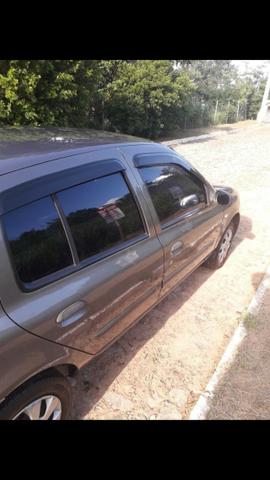 Clio 1.0 16v - Foto 12