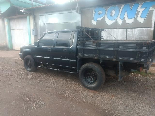 L200 quadrada