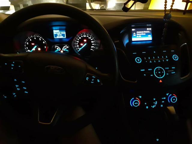 Ford Focus SE Hatchback 2.0 Automatic 2016/2016