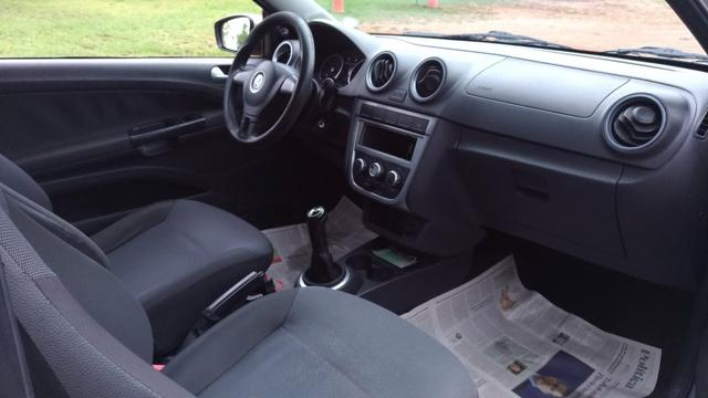 Saveiro Trend 1.6 2013 completa+air bag/abs - Foto 10