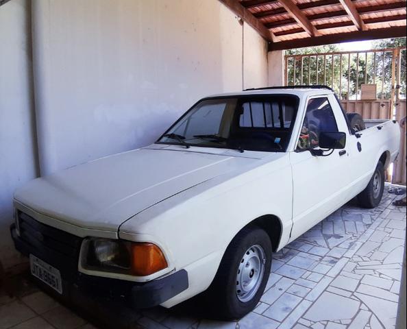 Ford Pampa 93/94 em bom estado