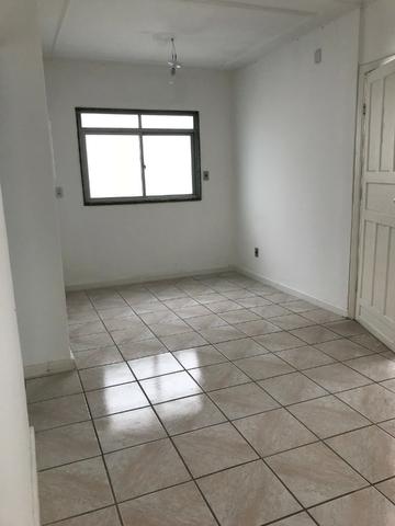 Pelegrine Vende Casa + Prédio 3 andares, 4 quartos, 3 banheiros, Guaranhuns - Foto 5