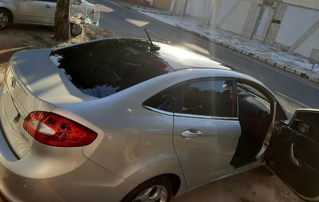 New fiesta sedan 1.6 - Foto 6