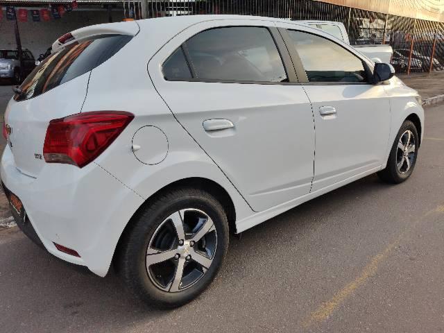ÔNIX LTZ 1.4 AUTOMÁTICO 17/18 MUITO NOVO E POUCO RODADO. - Foto 6