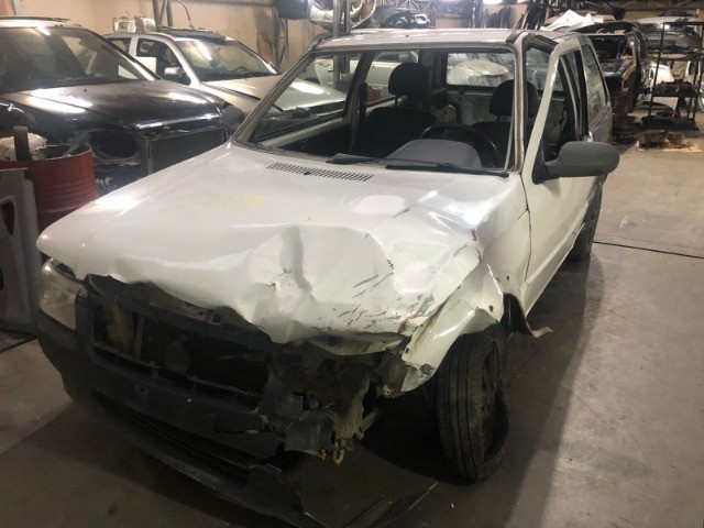Sucata Fiat Uno 1.0 Fire Flex 2010/2011 - Foto 2