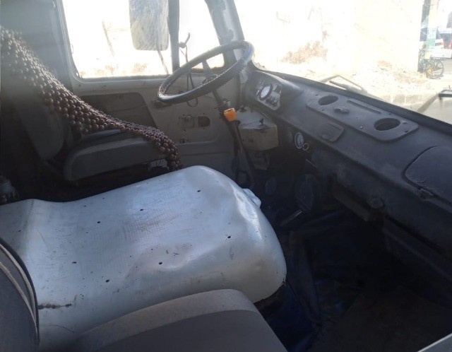 VENDO CAMINHÃO FIAT ANO 83 MODELO 80