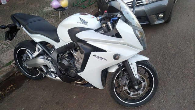 HONDA CBR 650F 2015