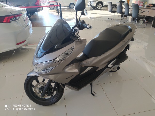 HONDA-PCX 150 DLX