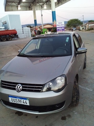 POLO SEDAN 13/14