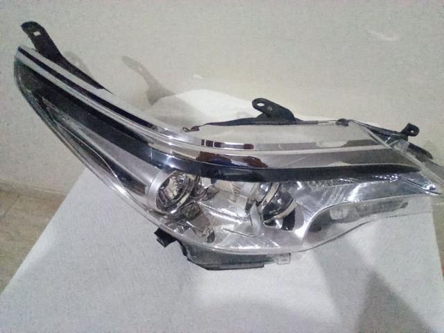Farol SW4 16/19 S/ xenon LD - Foto 5