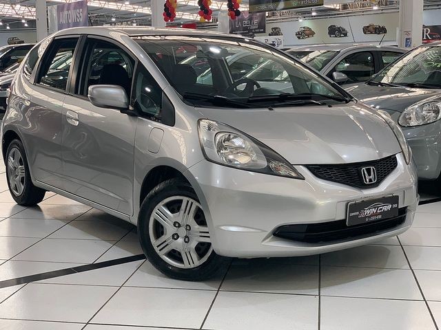 HONDA FIT DX 1.4 MECANICO