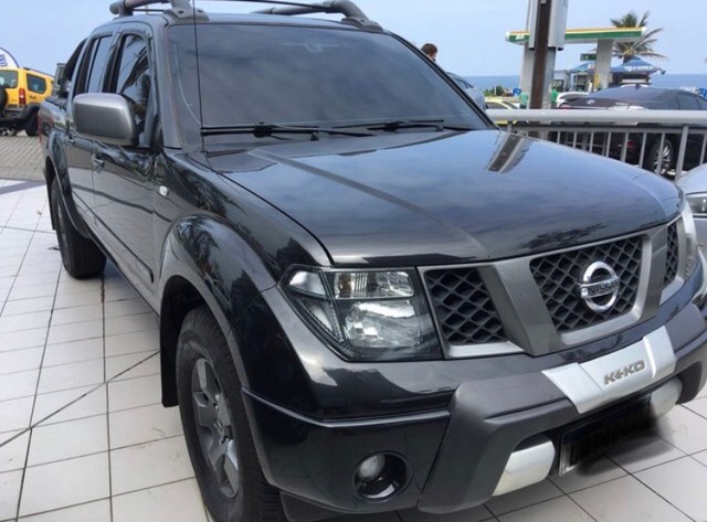 NISSAN FRONTIER CD LE 4X4 R$104.800 À VISTA