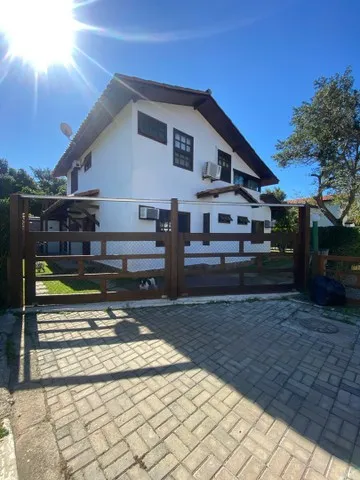 Casa temporada em Búzios 4 suítes condomínio fechado estilo resort